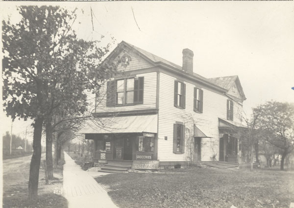 411-1 Terrace Place411-1 Terrace PlaceOctober 1912 Charles Gegner 